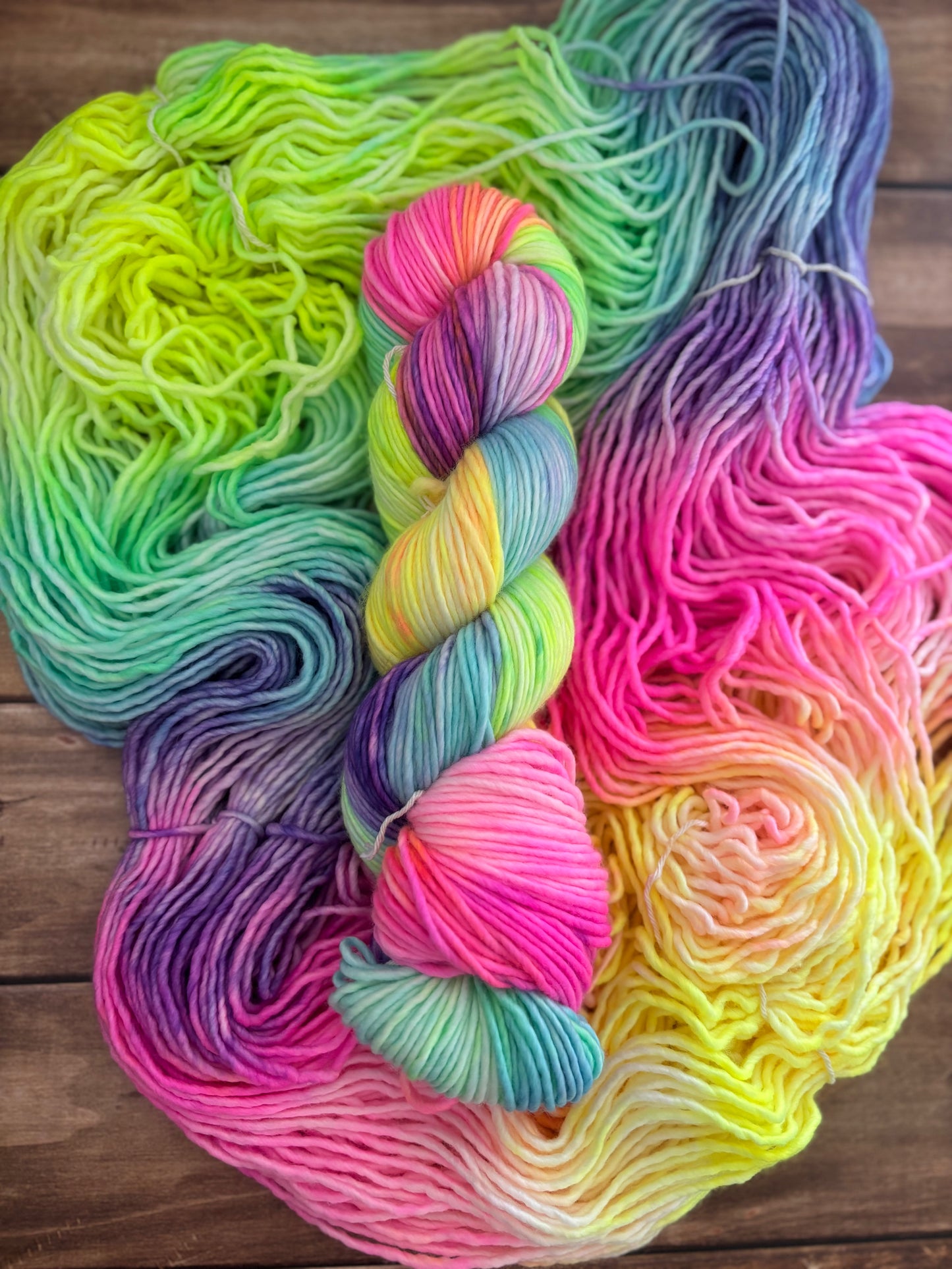 Postcard Pre-order (Prairie Fibre Festival color)