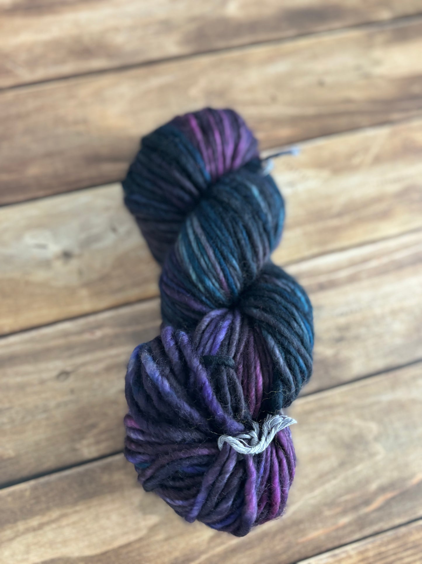 SBL130 Ready to Ship - Light Super Bulky Yarn