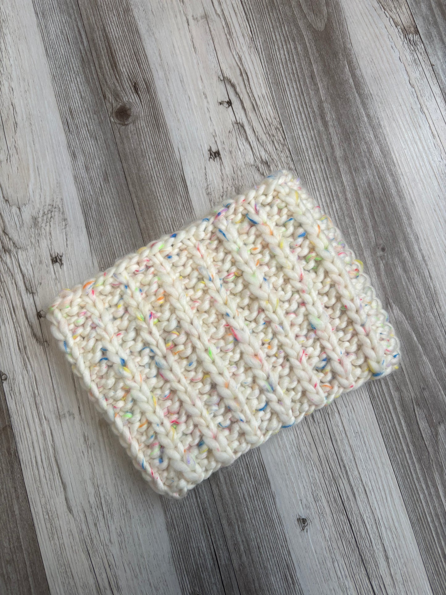 Pamn Cowl Knitting Pattern